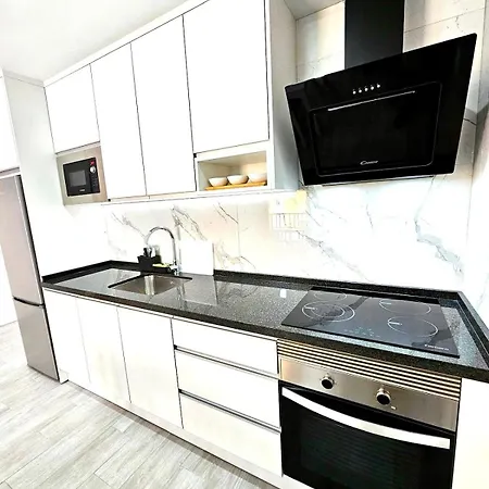 Victoria Park Apartment *